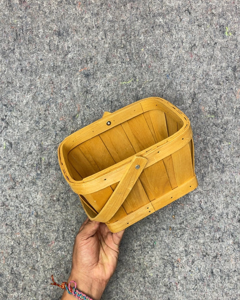 Small Wooden Basket, 6x7x4"
