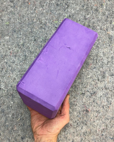 AmazonBasics Yoga Block