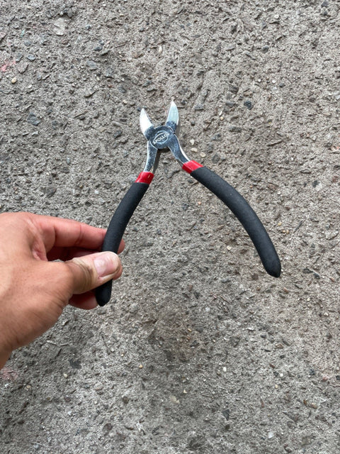Apollo Wire Cutting Pliers