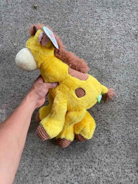 Giggle Scape Yellow Giraffe