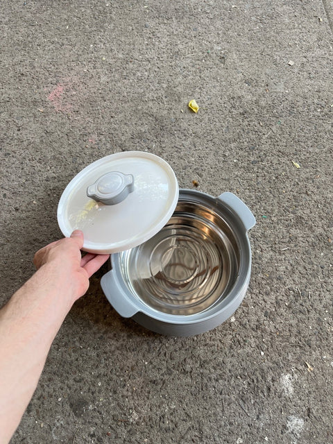 Insulated Serving Dish, 9" Wide