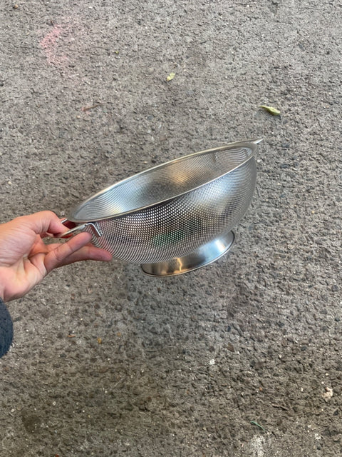 Mesh Colander