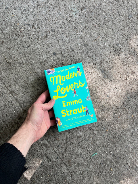 Modern Lovers By Emma Straub