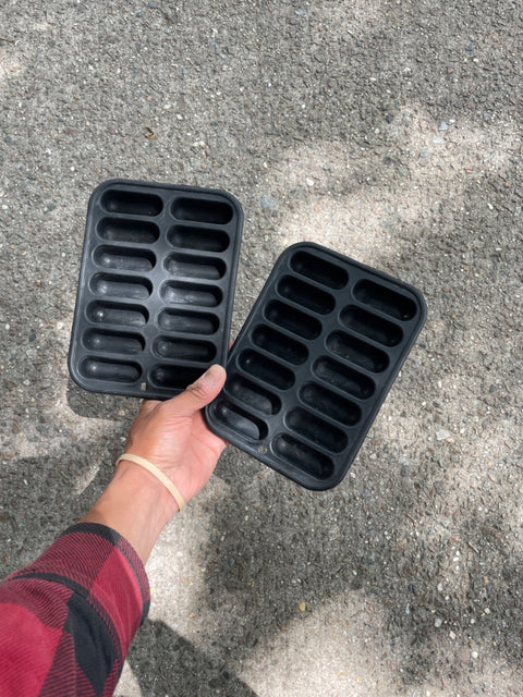 Oval Ice Cubes Tray