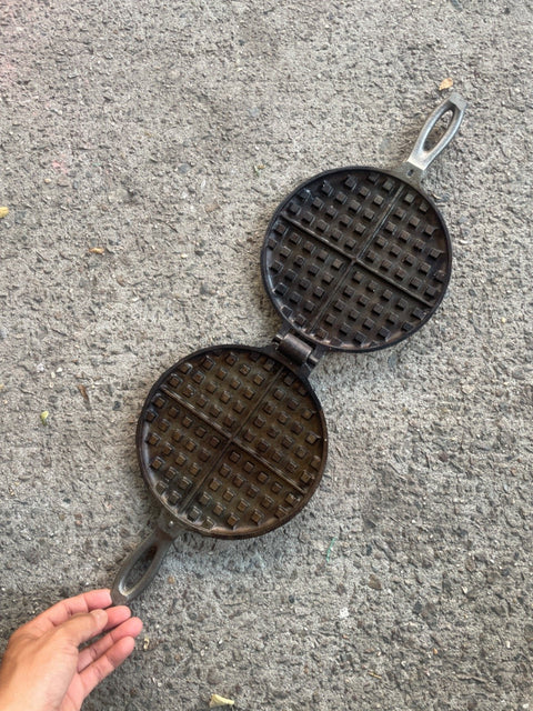 Vintage Waffle Iron Maker