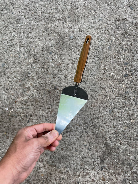 Wooden Handled Cake Server