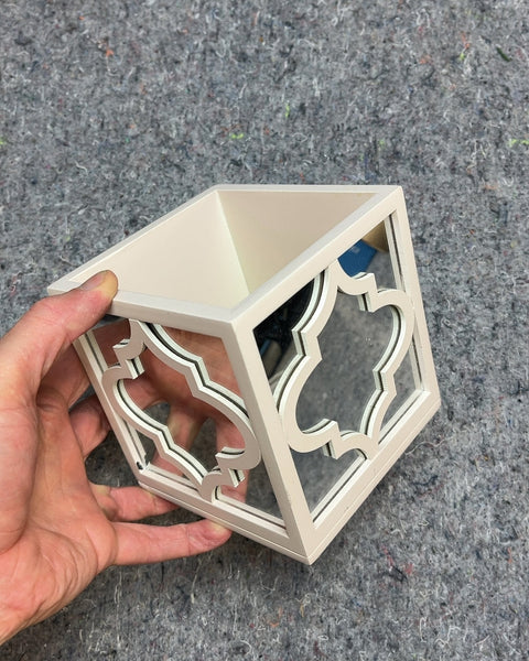 Decorative Mirrored Cube For A Tissue Box?