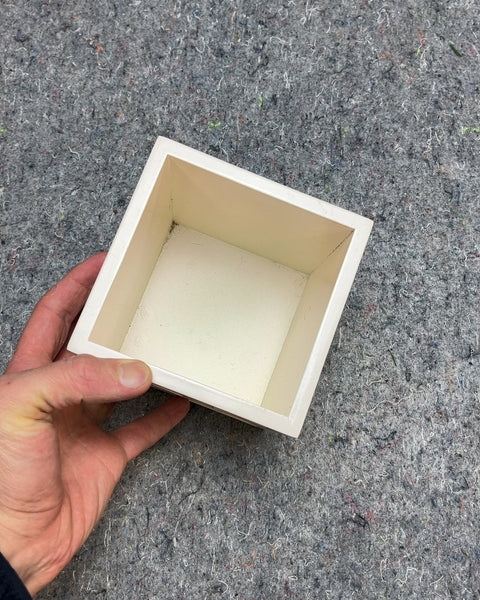 Decorative Mirrored Cube For A Tissue Box?